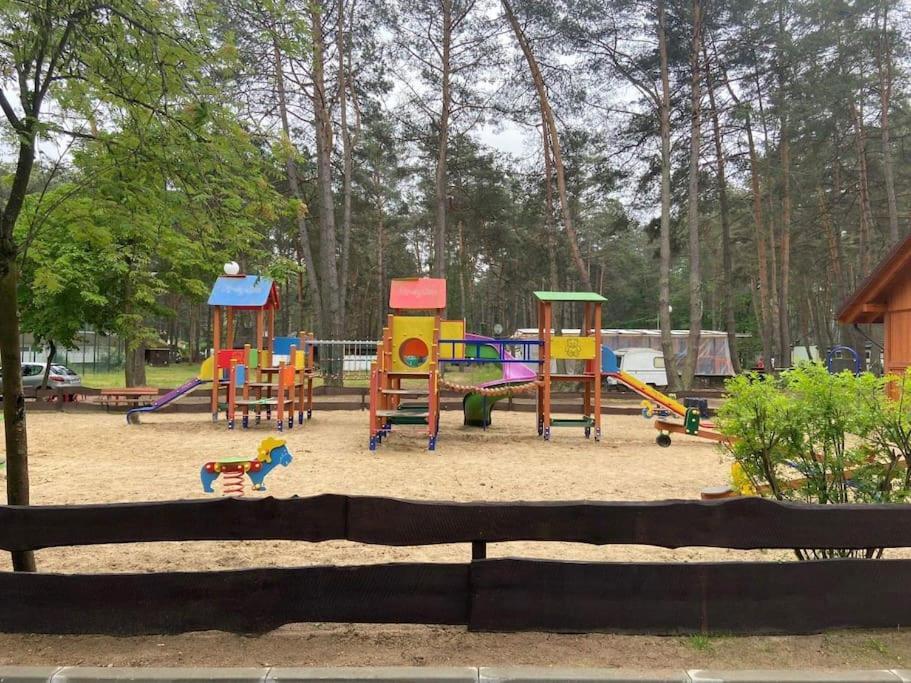 Lesna Ostoja W Centrum Puszczy Nadnoteckiej Otoczona 3 Jeziorami Miedzychod Exterior foto